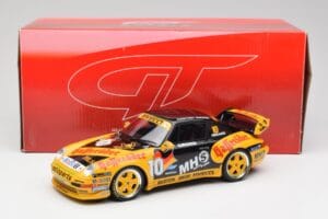 Porsche 911 993 Carrera Supercup #10 H. Grohs Manthey Racing 1993 GT Spirit 1:18 GT071 Resina - imagem 6 de 6