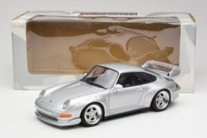 Porsche 911 993 GT2 Arctic Prata Metálico UT Models 1:18 27831 Metal - imagem 8 de 8