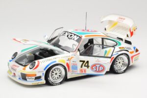 Porsche 911 993 GT2 GTS-2 #74 H. Stuck 24 Hours of Daytona 1996 UT Models 1:18 39630 Metal - imagem 2 de 8