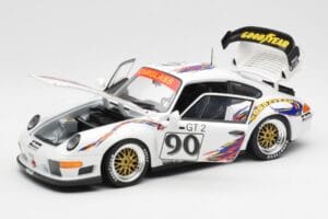 Porsche 911 993 GT2 #90 Vert / Franco / K. Koen Daytona 24 Hours 1998 UT Models 1:18 39813 Metal - imagem 2 de 8