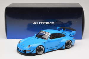 Porsche 911 993 RWB Azul Céu Gun Grey Wheels AUTOart 1:18 78152 Compósito - imagem 8 de 8