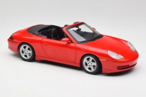 Porsche 911 996 Cabriolet Vermelho Gate 1:18 1051 Metal - imagem 6 de 8
