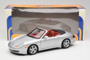 Porsche 911 996 Cabriolet Prateado Gate 1:18 1052 Metal - imagem 8 de 8
