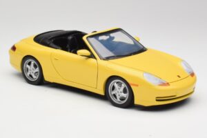 Porsche 911 996 Cabriolet Speed Amarelo UT Models 1:18 27906 Metal - imagem 6 de 8