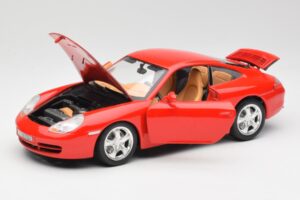Porsche 911 996 Carrera 4 Vermelho Bburago 1:18 30085 Metal - imagem 2 de 8