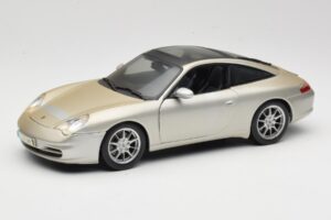Porsche 911 996 Carrera 4S Prateado Maisto 1:18 WAP02102212 Metal