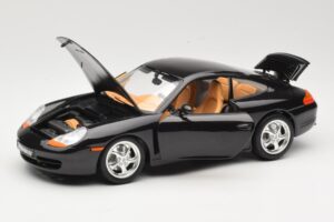 Porsche 911 996 Carrera Preto Bburago 1:18 3385-M2 Metal - imagem 2 de 8