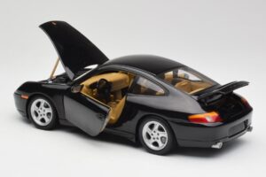 Porsche 911 996 Carrera Preto Gate 1:18 1043 Metal - imagem 5 de 8