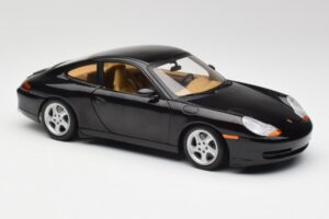 Porsche 911 996 Carrera Preto Gate 1:18 1043 Metal - imagem 6 de 8