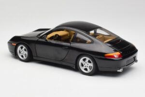 Porsche 911 996 Carrera Preto Gate 1:18 1043 Metal - imagem 7 de 8