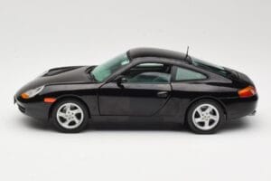 Porsche 911 996 Carrera Preto Sun Star 1:18 1202 Metal - imagem 4 de 8