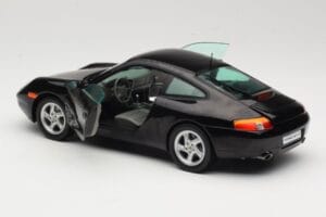 Porsche 911 996 Carrera Preto Sun Star 1:18 1202 Metal - imagem 5 de 8