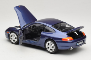 Porsche 911 996 Carrera Azul Bburago 1:18 WAP02100897 Metal - imagem 5 de 8