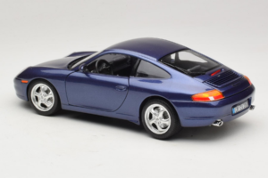 Porsche 911 996 Carrera Azul Bburago 1:18 WAP02100897 Metal - imagem 7 de 8