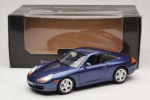 Porsche 911 996 Carrera Azul Bburago 1:18 WAP02100897 Metal - imagem 8 de 8