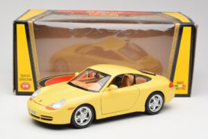 Porsche 911 996 Carrera Amarelo Bburago 1:18 30085-M1 Metal - imagem 8 de 8