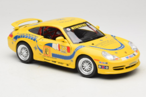 Porsche 911 996 GT3 Cup #22 Bburago 1:18 3395 Metal - imagem 6 de 8
