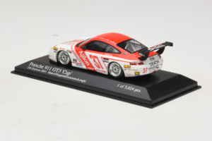 Porsche 911 996 GT3 Cup #37 Matos / Fitzgerald Rolex 24 at Daytona 2005 Minichamps 1:43 400056237 Metal - imagem 3 de 4