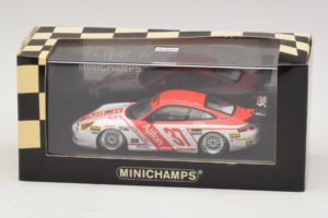 Porsche 911 996 GT3 Cup #37 Matos / Fitzgerald Rolex 24 at Daytona 2005 Minichamps 1:43 400056237 Metal - imagem 4 de 4
