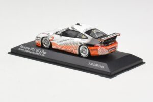 Porsche 911 996 GT3 Cup #2 VIP Car 2000 Minichamps 1:43 WAP020XXX15 Metal - imagem 3 de 4