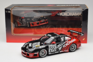 Porsche 911 996 GT3 RS #290 N. Bartels / H. Jacksties / F. Lorenzo Yokohama 24 Hours of Nurburgring 2003 AUTOart 1:18 80372 M - imagem 8 de 8