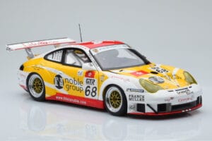 Porsche 911 996 GT3 RSR #68 M. Marsh FIA GT Zhuhai 2005 AUTOart 1:18 80582 Metal - imagem 6 de 8