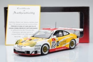Porsche 911 996 GT3 RSR #68 M. Marsh FIA GT Zhuhai 2005 AUTOart 1:18 80582 Metal - imagem 8 de 8