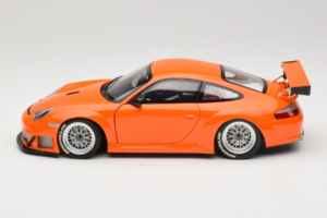 Porsche 911 996 GT3 RSR Laranja ALMS 2004 Minichamps 1:18 100046402 Metal - imagem 4 de 8