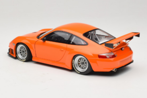 Porsche 911 996 GT3 RSR Laranja ALMS 2004 Minichamps 1:18 100046402 Metal - imagem 7 de 8