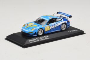 Porsche 911 GT3 R #77 M. Lieb / R. Lietz / W. Henzler 24 Hours of Le Mans 2009 Minichamps 1:43 400096977 Metal - imagem 2 de 5