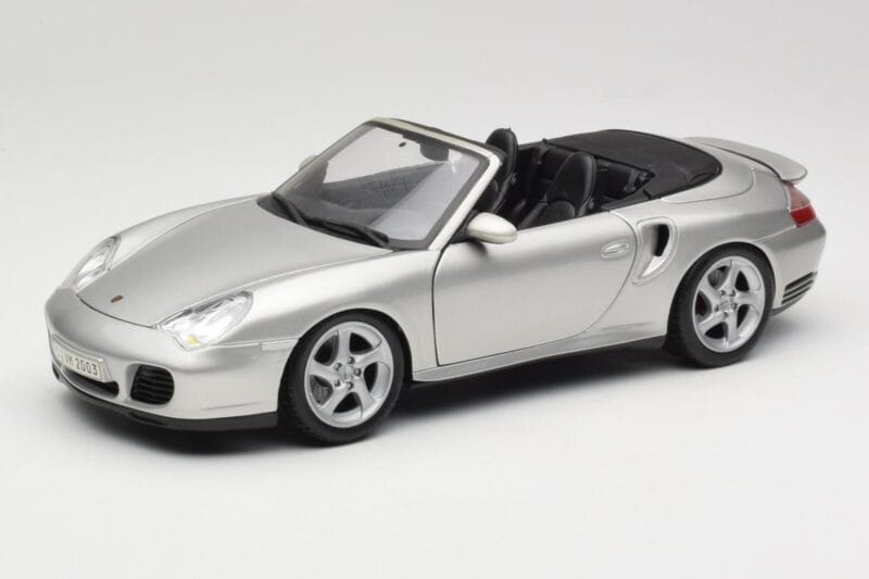 Porsche 911 996 Turbo Cabriolet Prata Maisto 1:18 31660 Metal