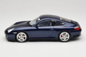 Porsche 911 996.2 Carrera 4S Azul Escuro GT Spirit 1:18 GT938 Resina - imagem 3 de 6