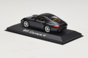 Porsche 911 997 Carrera 4 Dark Blue Metallic Minichamps 1:43 WAP02001518 Metal - imagem 3 de 4