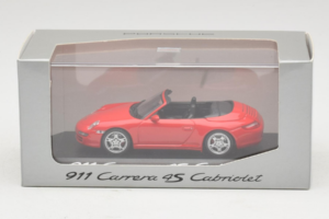 Porsche 911 997 Carrera 4S Cabriolet Vermelho Minichamps 1:43 WAP02015316 Metal - imagem 4 de 5