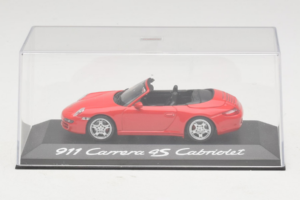 Porsche 911 997 Carrera 4S Cabriolet Vermelho Minichamps 1:43 WAP02015316 Metal - imagem 5 de 5