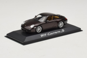 Porsche 911 997 Carrera S Brown Metallic Minichamps 1:43 WAP02001318 Metal - imagem 2 de 4