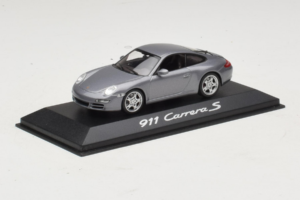 Porsche 911 997 Carrera S Grey Metallic Minichamps 1:43 WAP02011615-P1 Metal - imagem 2 de 4