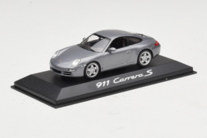 Porsche 911 997 Carrera S Cinzento Metallic Minichamps 1:43 WAP02010116-R1 Metal - imagem 2 de 4