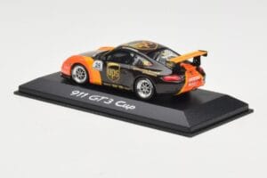 Porsche 911 997 GT3 Cup #28 M. Seffarth Carrera Cup 2006 Minichamps 1:43 WAP02012316 Metal - imagem 3 de 4
