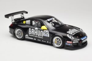 Porsche 911 997 GT3 Cup #90 Porsche Supercup 2010 Minichamps 1:18 100106990 Metal - imagem 6 de 8