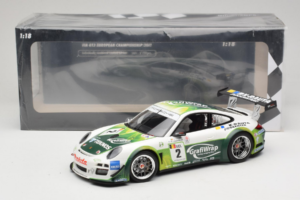 Porsche 911 997 GT3 R #2 Prospeed Competition B. Heylen / P. Lappalainen FIA GT3 2011 Minichamps 1:18 151118902 Metal - imagem 6 de 6