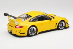 Porsche 911 997 GT3 R Street Racing Amarelo Minichamps 1:18 151108902 Metal - imagem 2 de 6