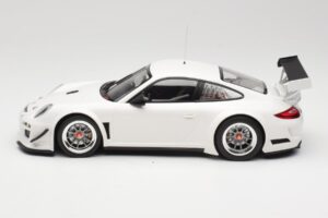 Porsche 911 997 GT3 R Street Branco Minichamps 1:18 151108900 Metal - imagem 3 de 6