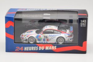 Porsche 911 997 GT3 RSR #76 IMSA Performance Matmut R. Narac / R. Lietz / P. Long 24 Hours of Le Mans 2008 Minichamps 1:43 40 - imagem 4 de 4