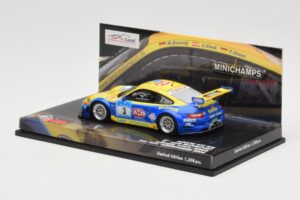 Porsche 911 997 GT3 RSR #3 24 Hours Nurburgring 2008 Minichamps 1:43 437087803 Metal - imagem 3 de 4