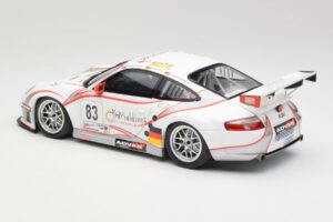 Porsche 911 997 GT3 RSR #83 Team Seikel L. Nielsen / M. Ehret / D. Farnbacher 24 Hours of Le Mans 2006 Minichamps 1:18 100066 - imagem 7 de 8
