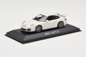 Porsche 911 997 GT3 Branco Minichamps 1:43 WAP0202080C Metal - imagem 2 de 4