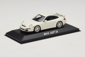 Porsche 911 997 GT3 Branco Minichamps 1:43 WAP02012016 Metal - imagem 2 de 5