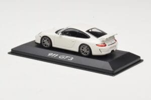 Porsche 911 997 GT3 Branco Minichamps 1:43 WAP0202080C Metal - imagem 3 de 4