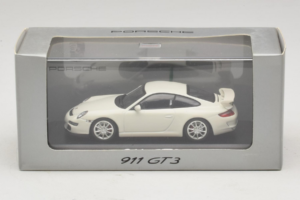 Porsche 911 997 GT3 Branco Minichamps 1:43 WAP02012016 Metal - imagem 5 de 5